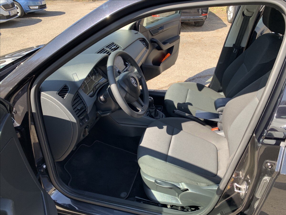 Škoda Fabia Hatchback 999,0 44 kw