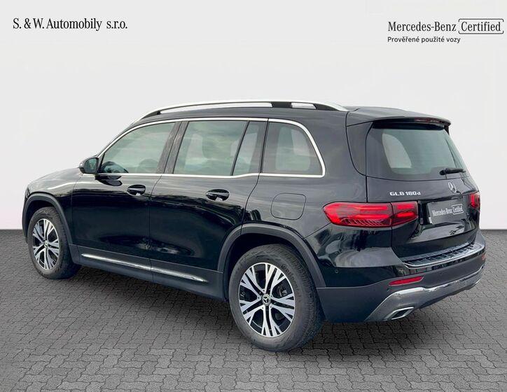 Mercedes-Benz GLB 12