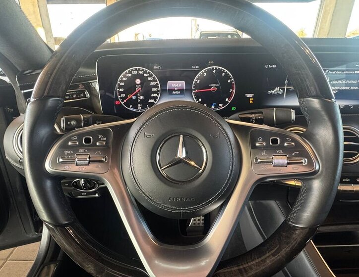 Mercedes-Benz Třídy S Kupé 4,0 l 345 kw