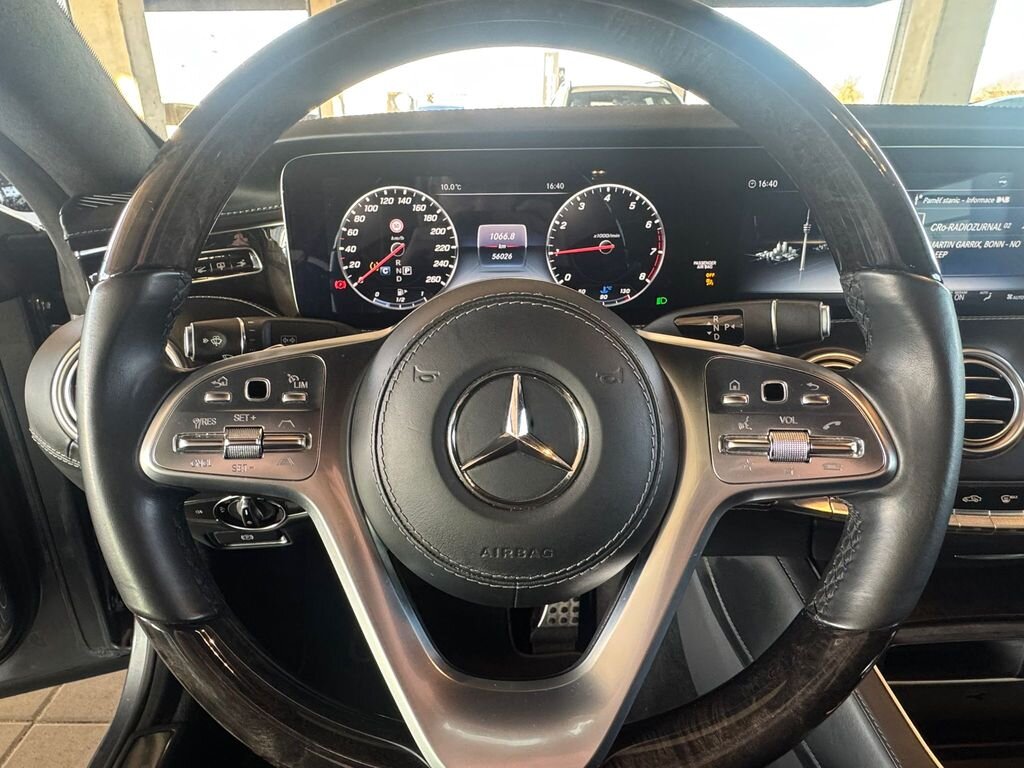 Mercedes-Benz Třídy S Kupé 4,0 l 345 kw