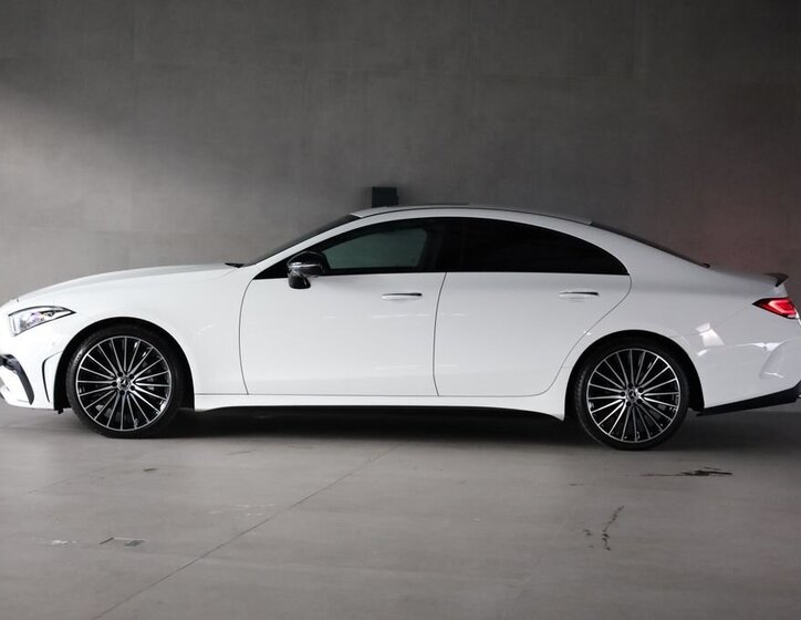 Mercedes-Benz CLS Sedan / Limuzína 2,0 l 195 kw