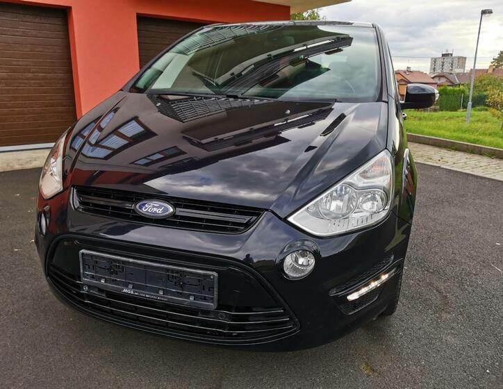 Ford S-MAX 3