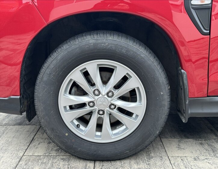 Mitsubishi ASX SUV / Terénní 2,0 l 110 kw
