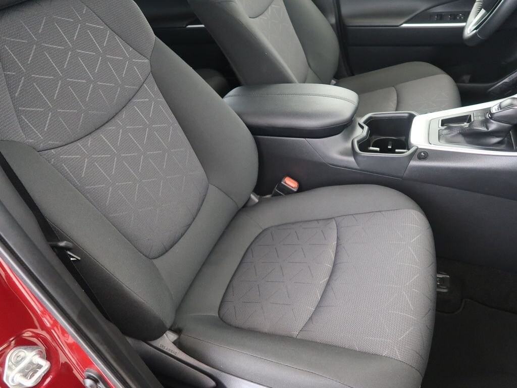 Toyota RAV4 SUV 2,0 l 129 kw