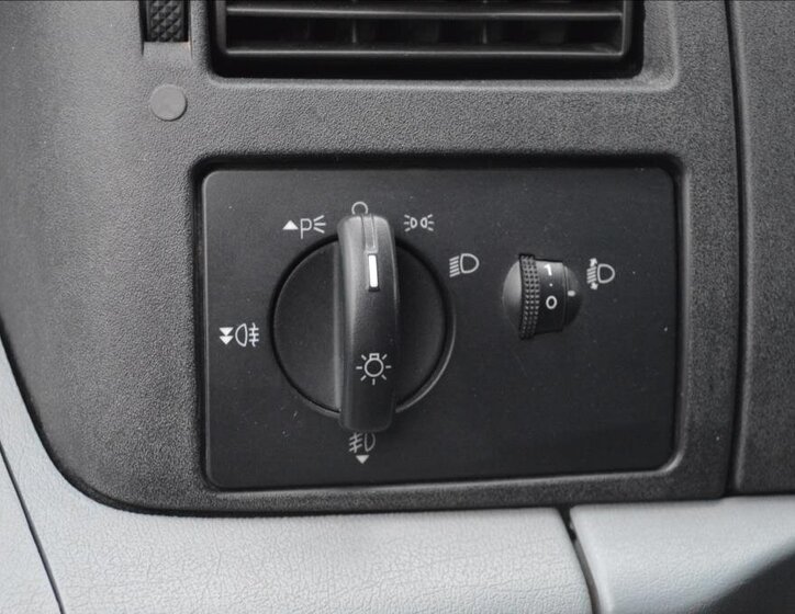 Ford Transit Skříň 2,2 l 85 kw