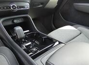 Volvo XC40 6