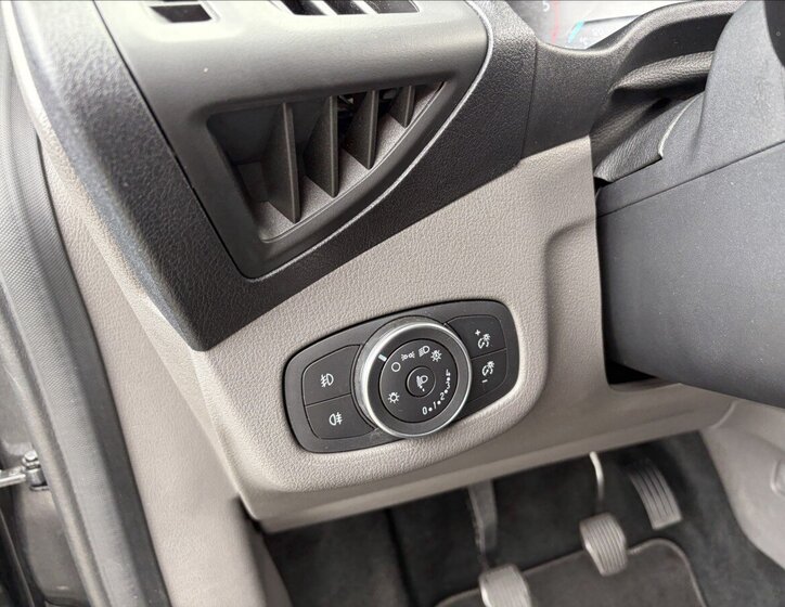 Ford Tourneo Connect Kombi 1,5 l 88 kw