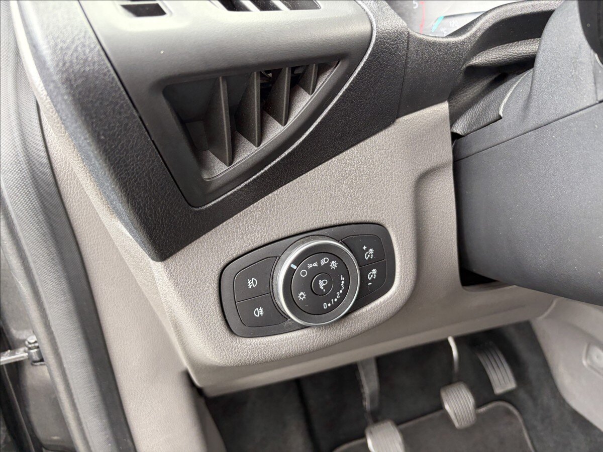 Ford Tourneo Connect Kombi 1,5 l 88 kw