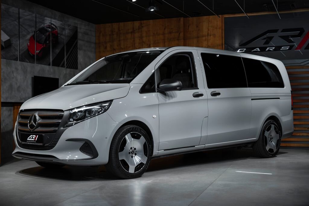 Mercedes-Benz Vito VAN / Minibus 2,0 l 174 kw