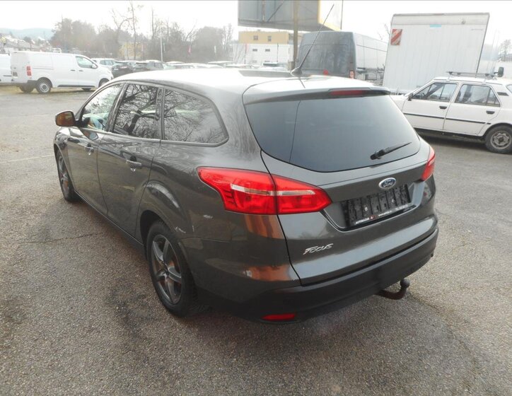 Ford Focus Kombi 1,5 l 70 kw