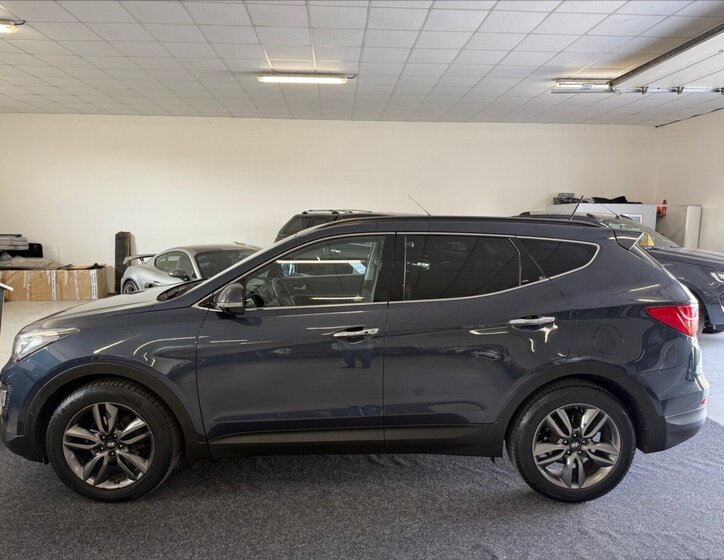 Hyundai Santa Fe SUV / Terénní 2,2 l 145 kw