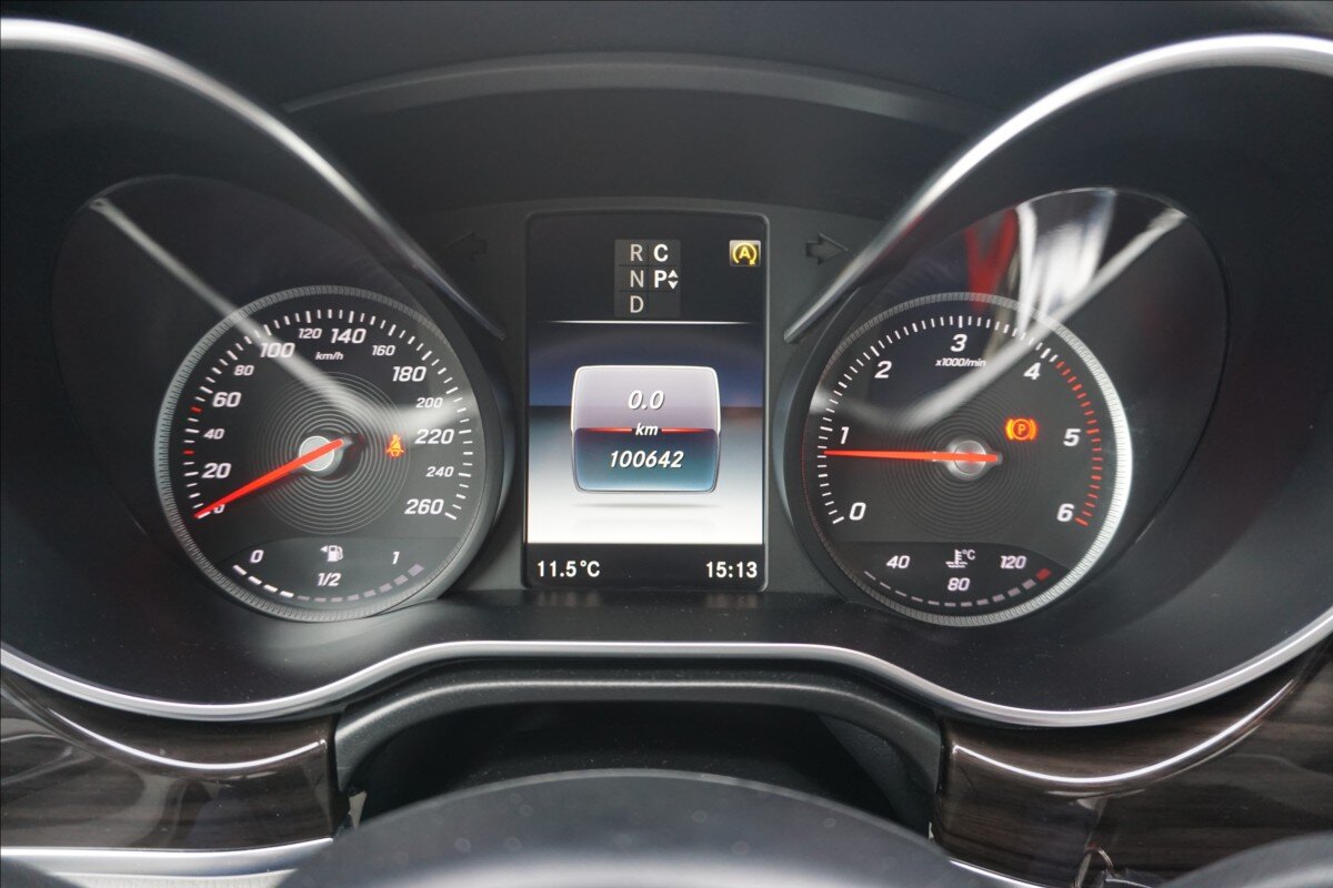 Mercedes-Benz Třídy V VAN / Minibus 2,1 l 120 kw