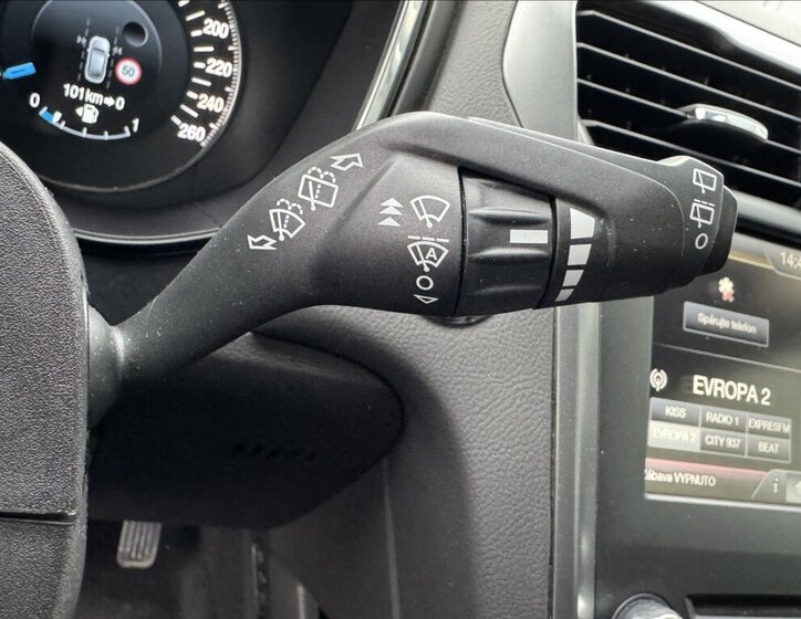 Ford Mondeo Kombi 2,0 l 132 kw