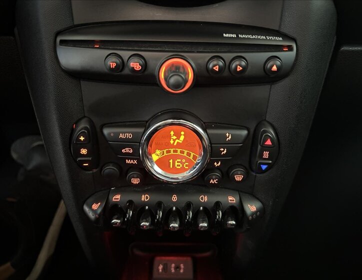 Mini Cooper Hatchback 1,6 l 90 kw