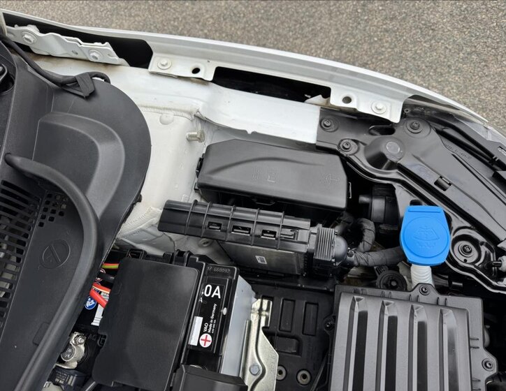 Volkswagen Polo Hatchback 999,0 70 kw