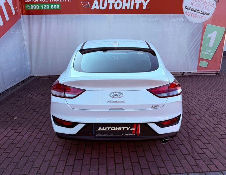 Hyundai i30 Hatchback 1,4 l 103 kw