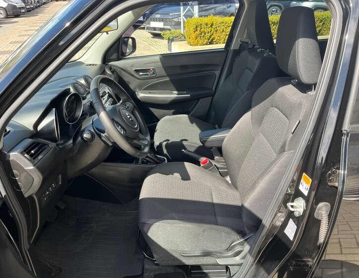 Suzuki Swift Hatchback 1,2 l 61 kw