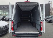 Mercedes-Benz Sprinter 19