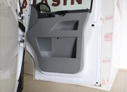 Volkswagen Transporter Kombi 2,0 l 103 kw