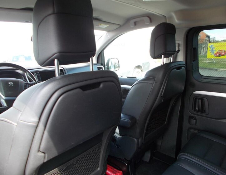 Peugeot Traveller MPV 2,0 l 130 kw