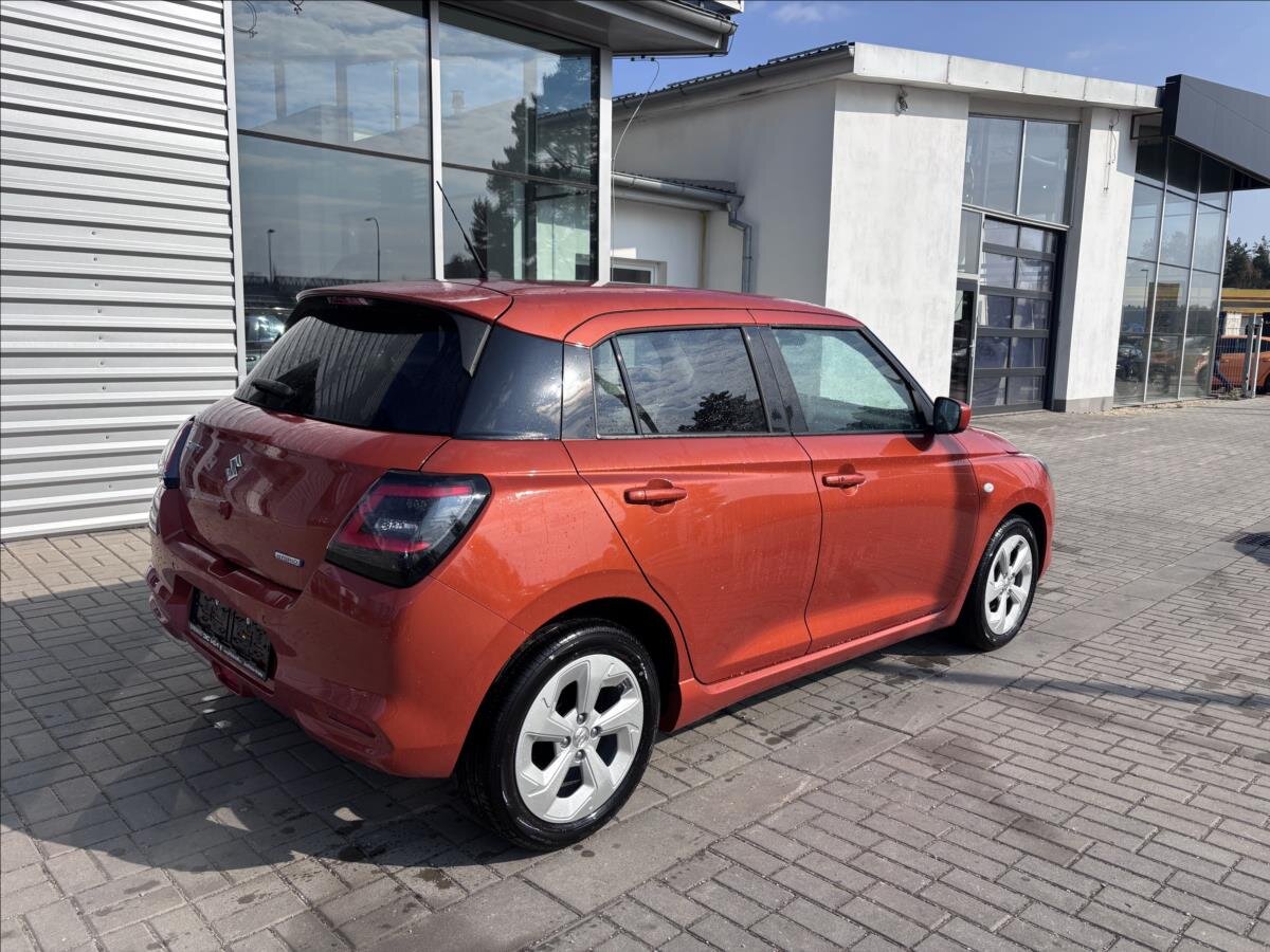 Suzuki Swift Hatchback 1,2 l 61 kw