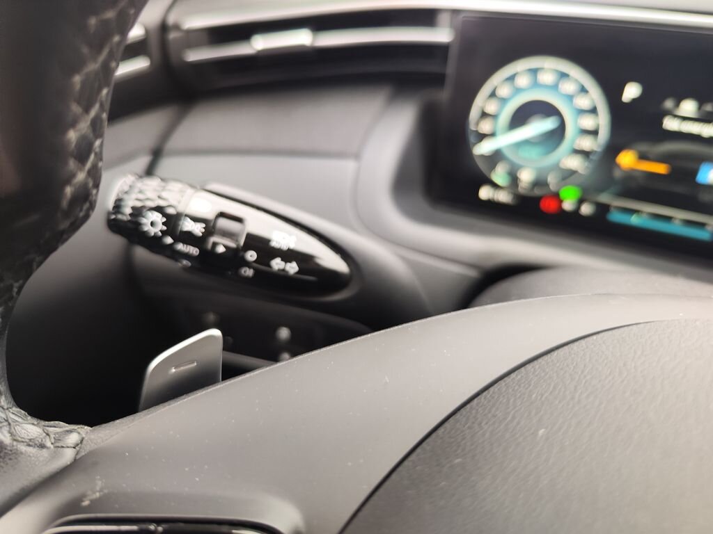 Hyundai Tucson SUV 1,6 l 195 kw