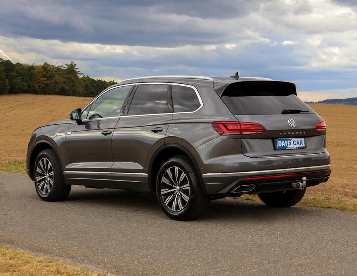 Volkswagen Touareg 5