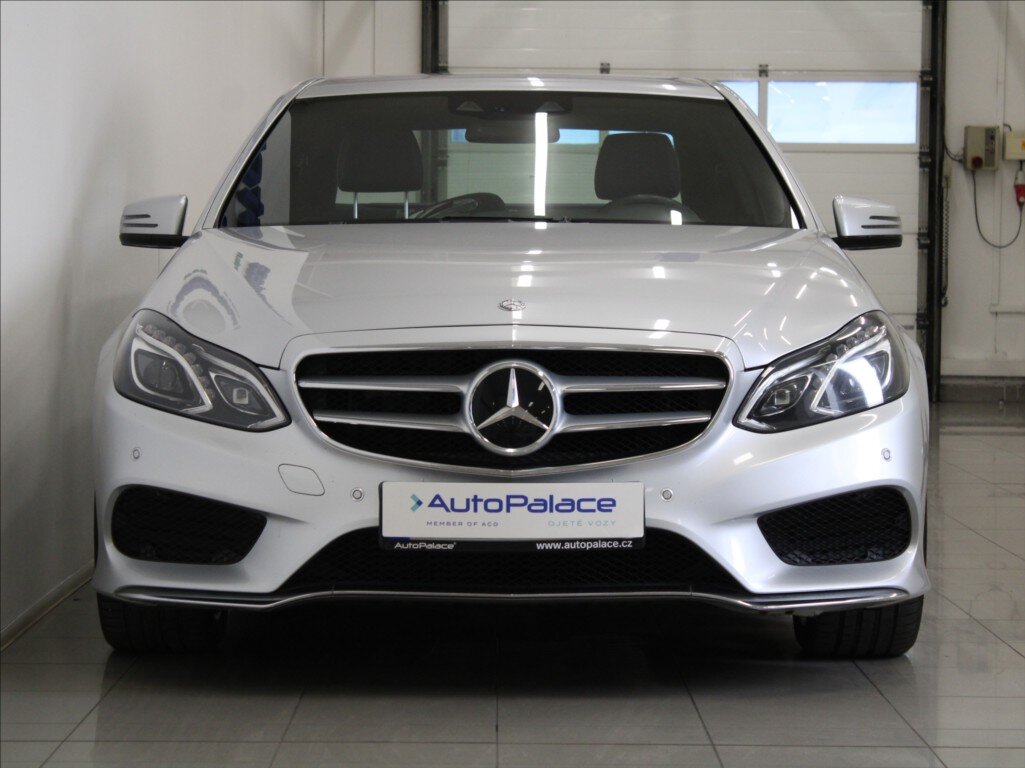 Mercedes-Benz Třídy E Sedan 2,1 l 150 kw