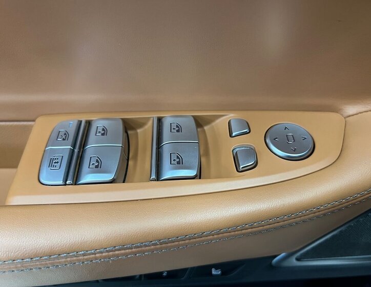 BMW Řada 7 Sedan / Limuzína 3,0 l 250 kw
