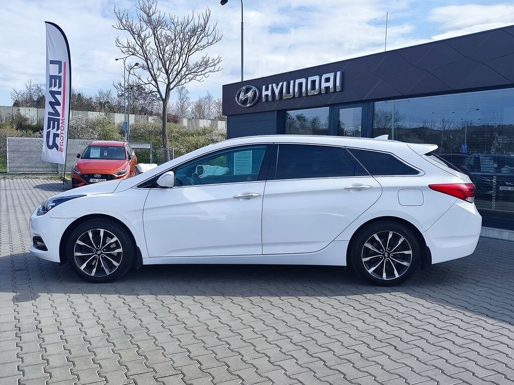 Hyundai i40 Kombi 1,6 l 100 kw