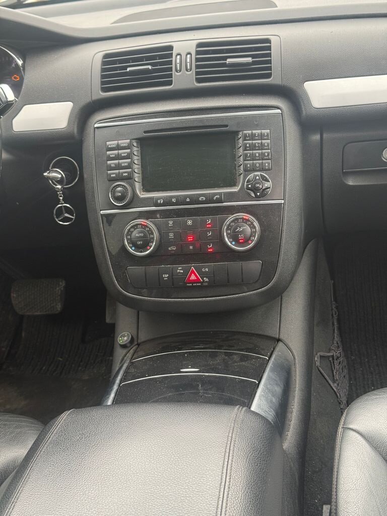 Mercedes-Benz Třídy R MPV 3,0 l 170 kw