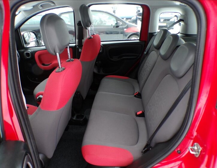 Fiat Panda Hatchback 1,2 l 51 kw