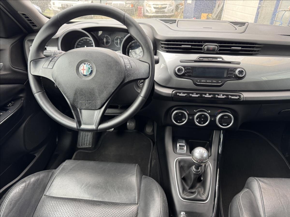 Alfa Romeo Giulietta Hatchback 1,4 l 88 kw