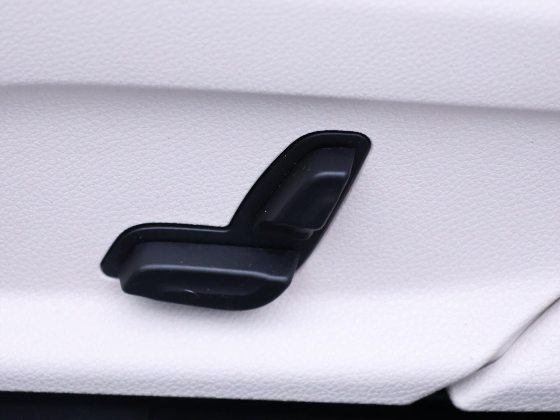 Mercedes-Benz Třídy E Kombi 2,0 l 155 kw