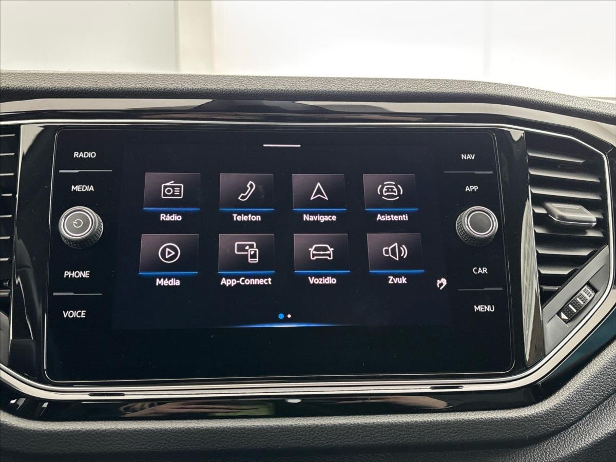 Volkswagen T-Roc SUV / Terénní 2,0 l 221 kw