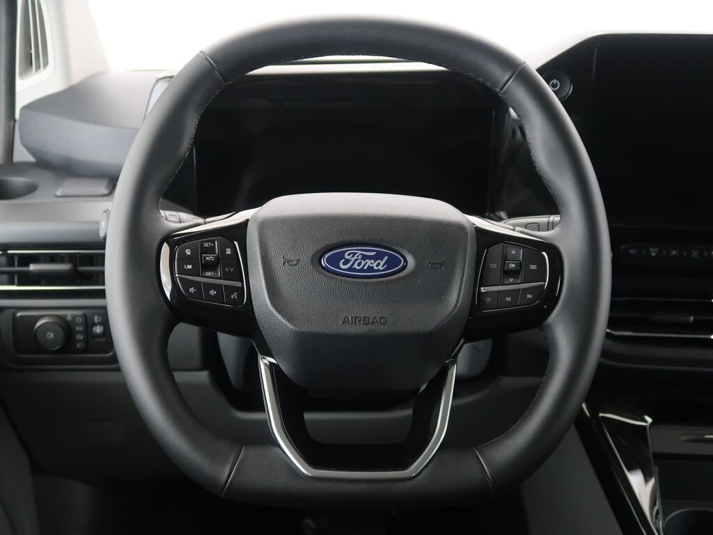 Ford Tourneo Custom VAN / Minibus 0,0 160 kw