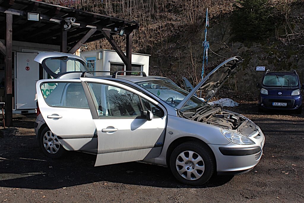 Peugeot 307 Hatchback 2,0 l 66 kw