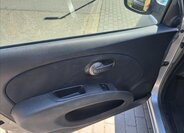 Nissan Micra Hatchback 1,2 l 48 kw