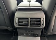 Land Rover Range Rover Velar SUV / Terénní 2,0 l 150 kw