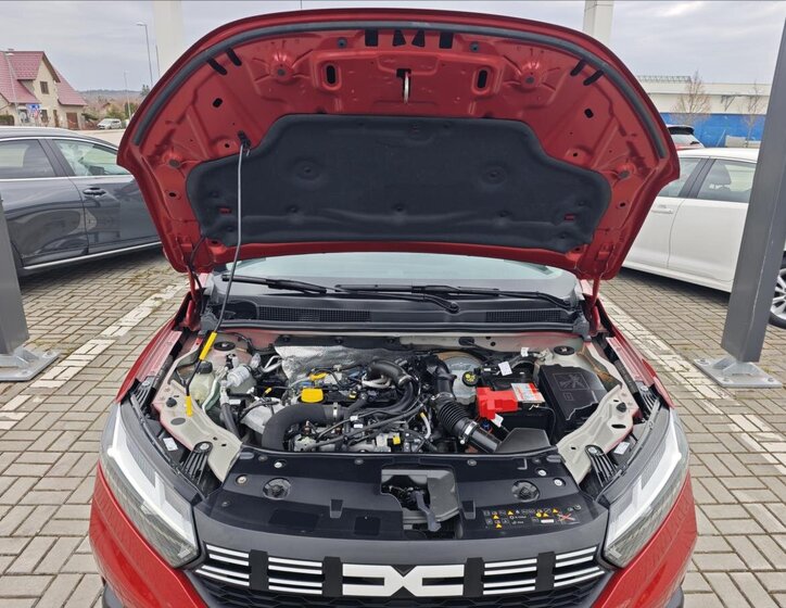 Dacia Sandero Hatchback 999,0 67 kw