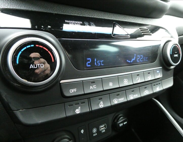 Hyundai Tucson SUV 1,6 l 100 kw