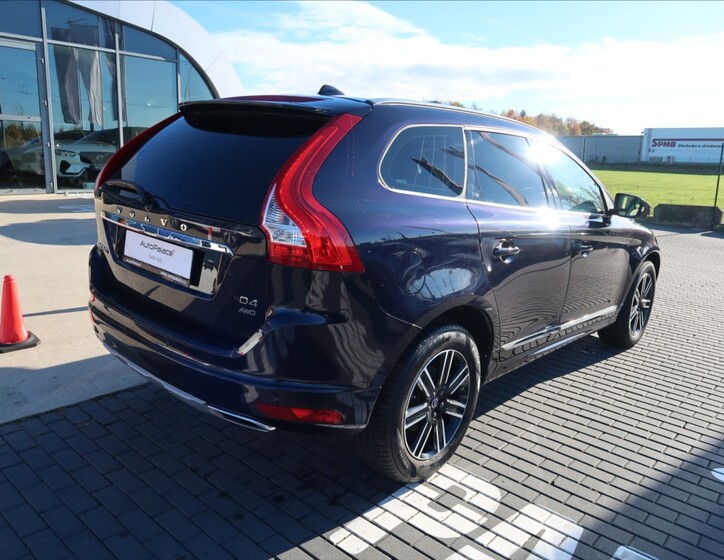 Volvo XC60 5