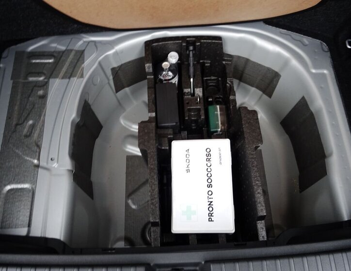 Škoda Kamiq Hatchback 999,0 70 kw