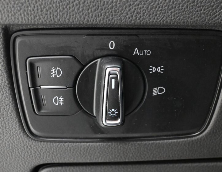 Volkswagen Passat Kombi 2,0 l 110 kw