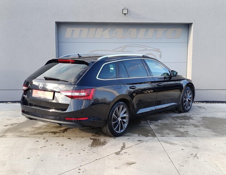 Škoda Superb Kombi 2,0 l 140 kw
