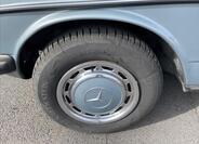 Mercedes-Benz 123 20