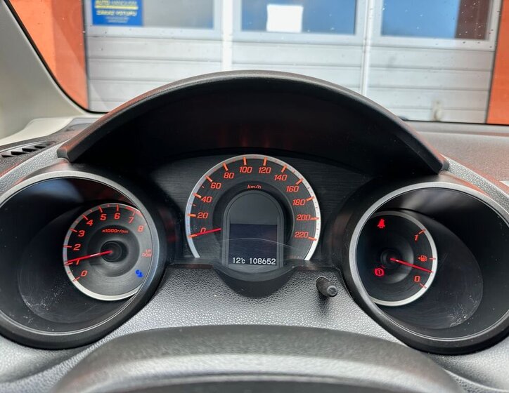 Honda Jazz Hatchback 1,2 l 66 kw