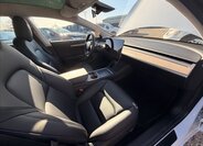 Tesla Model 3 Sedan / Limuzína 0,0 100 kw