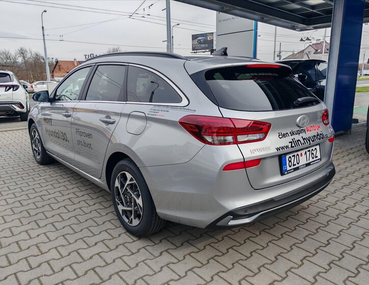 Hyundai i30 Kombi 998,0 85 kw