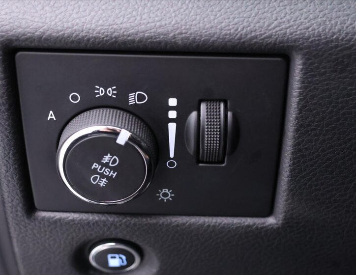 Jeep Grand Cherokee SUV / Terénní 3,0 l 184 kw